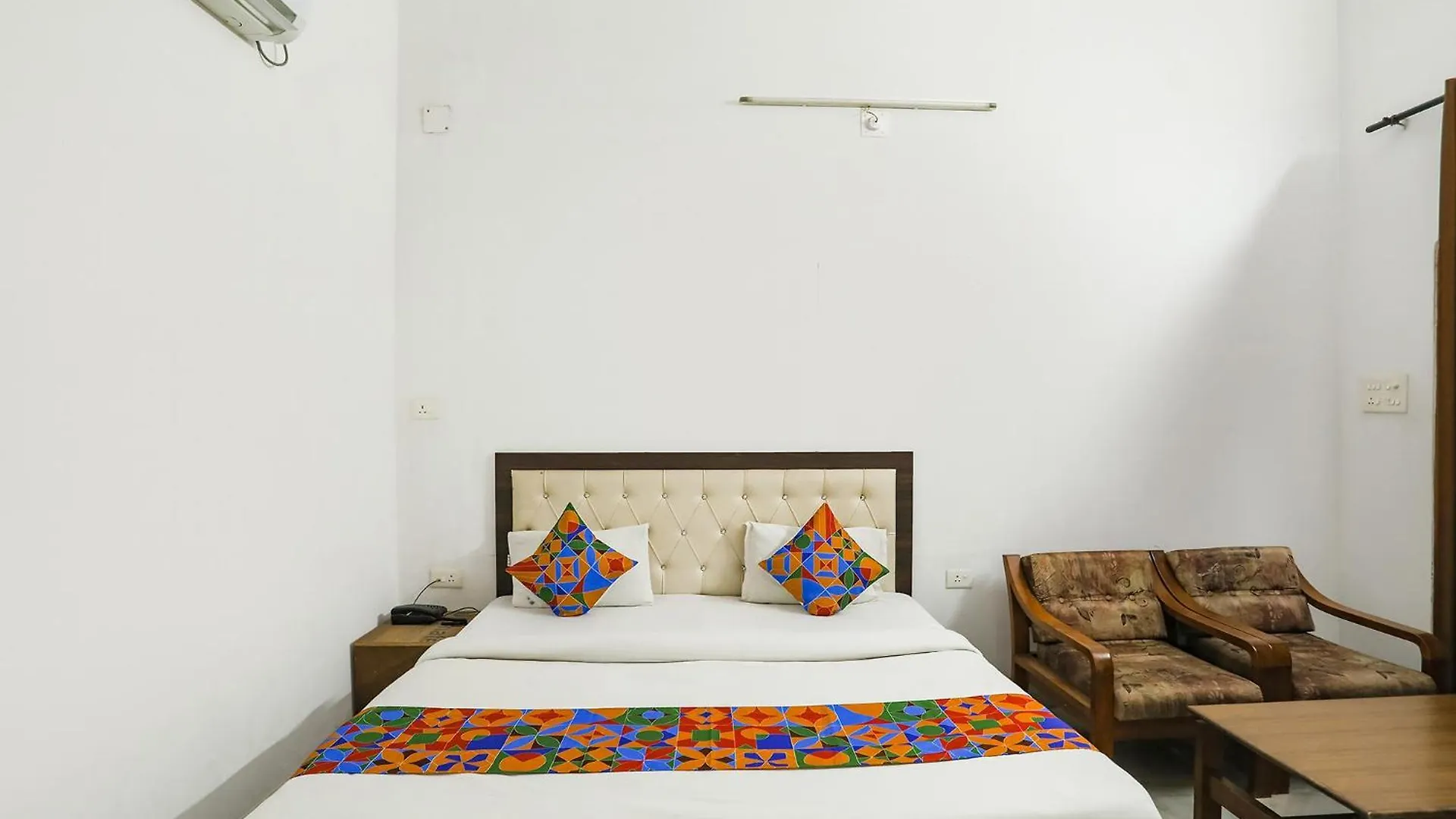 Fabexpress Prashansa Palace فاراناسي الهند